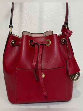 Michael Kors Greenwich Bucket Bag